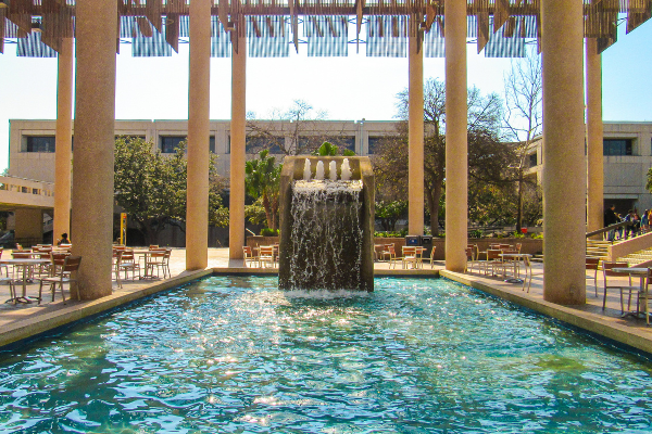 Sombrilla Fountain